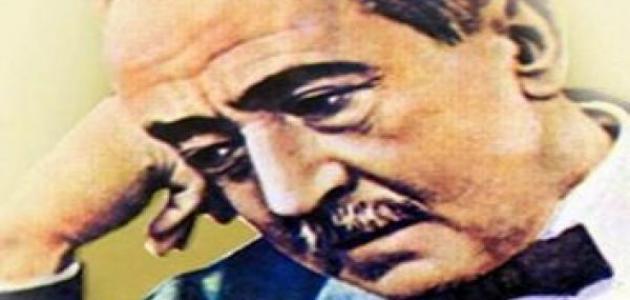 أمير الشعراء أحمد شوقي وقصيدته التي يرثي بها الخلافة و يهجو أتاتورك هادمها